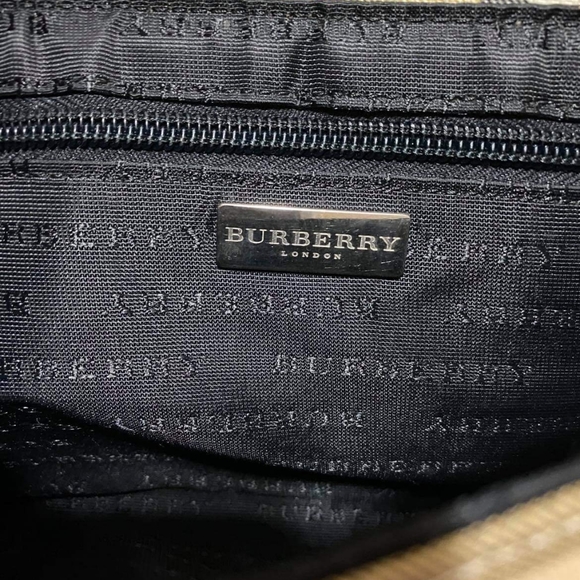 Burberry Nova Check PVC Leather - Picture 3 of 8